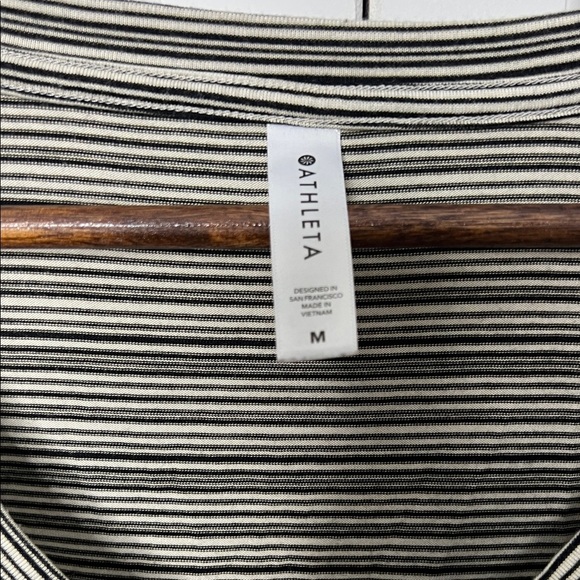 Athleta Black and White Striped V-Neck Long Sleeve Top M - Picture 2 of 4